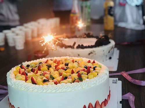 愛(ài)碼物聯(lián)-艾盟科技7月生日會(huì)